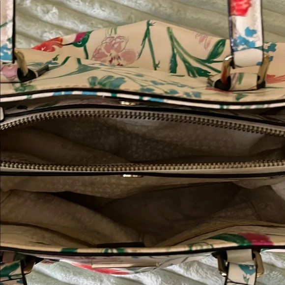 Kate Spade Cream Floral Tote - Picture 4 of 7